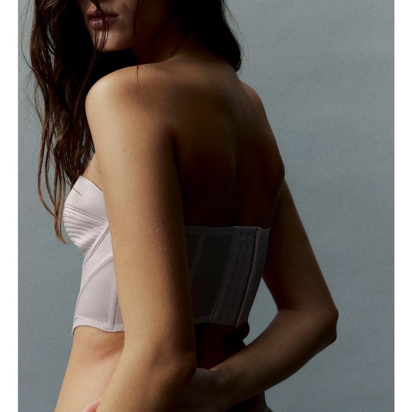 H&M | Padded Satin Bustier*Pale Pink - Picture 4 of 6